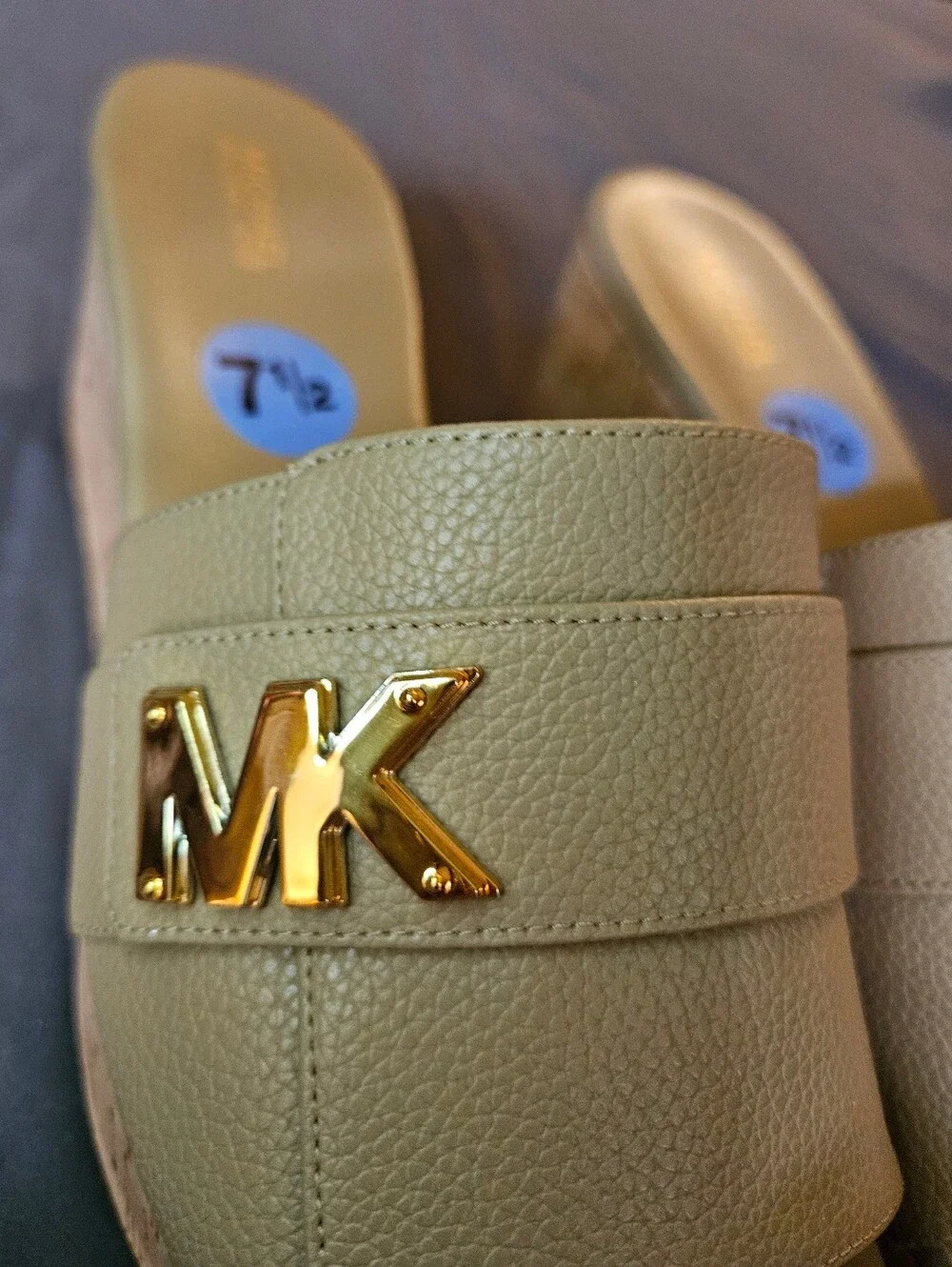 Michael Kors please note
